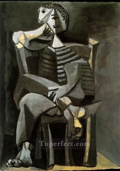 Man seated knitting stripes 1939 Pablo Picasso Oil Paintings